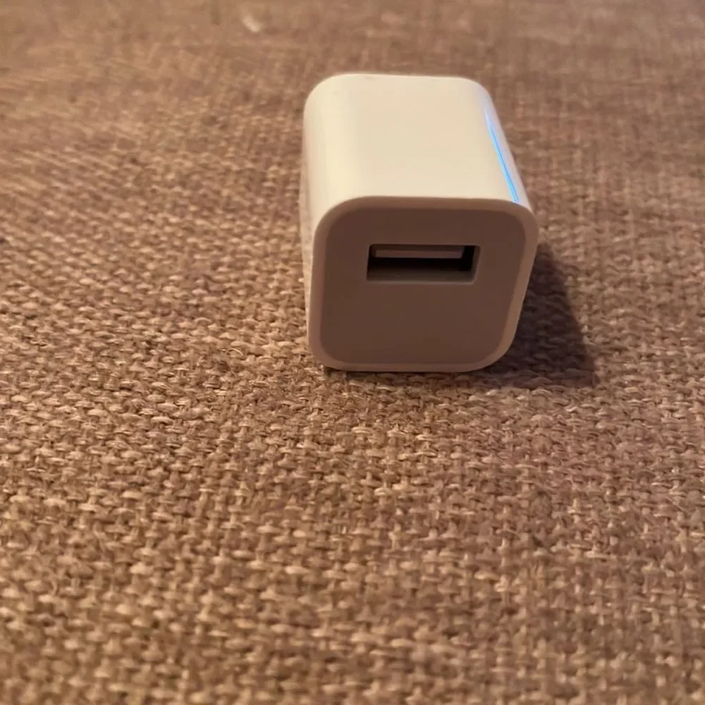 Apple USB Power Adapter